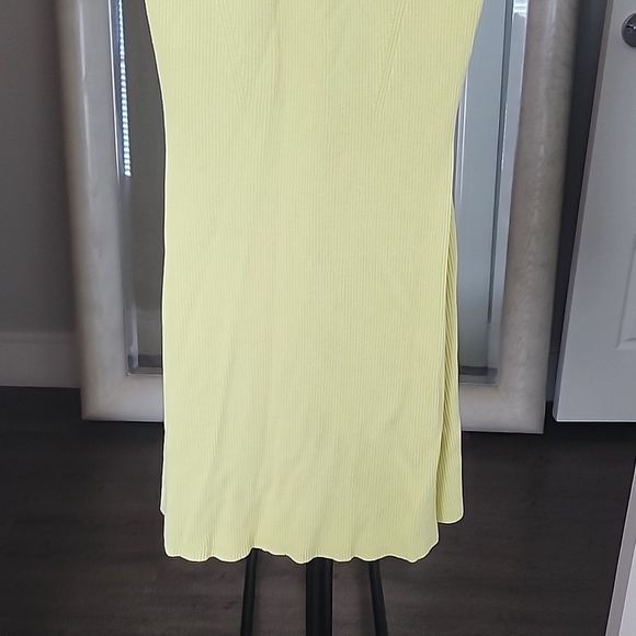 Zara Mini Yellow Dress size M - Picture 5 of 6